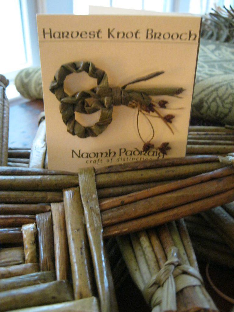 Harvest Knot Pin
